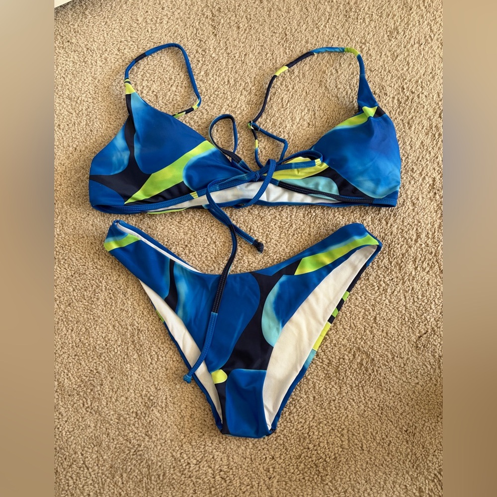 SHEIN Blue, Green and White Bikini with matching mesh cover up skirt